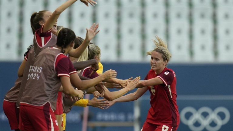 Canada wins 2-1 over...